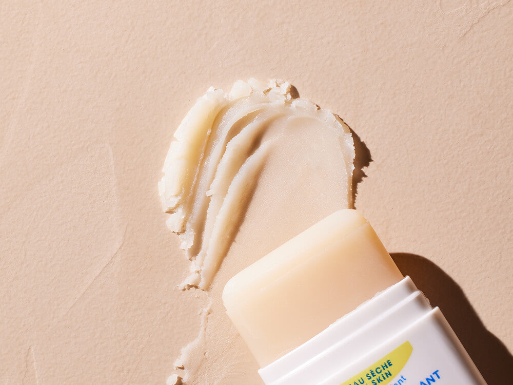 Nourishing stick with cold cream